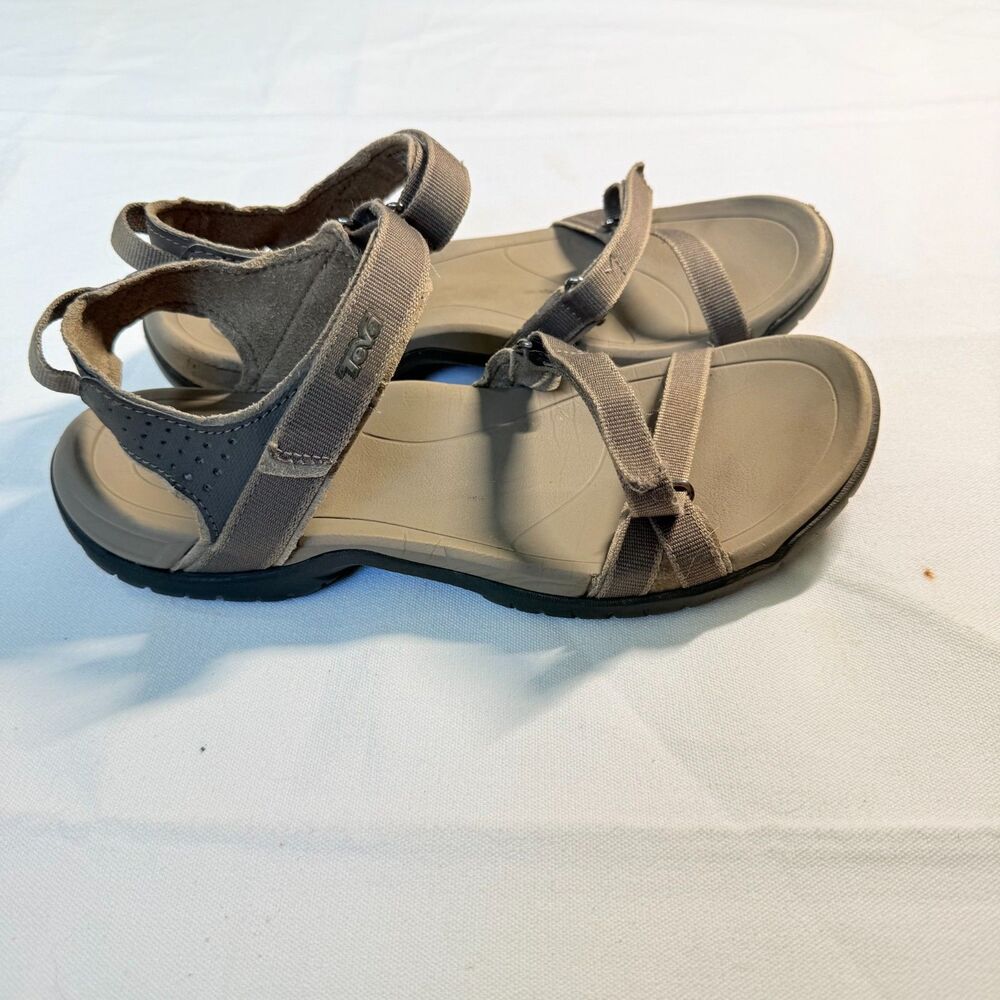 Teva Verra Sandals Womens Size 9 Taupe Tan Strappy Hiking Water Shoes 1006263